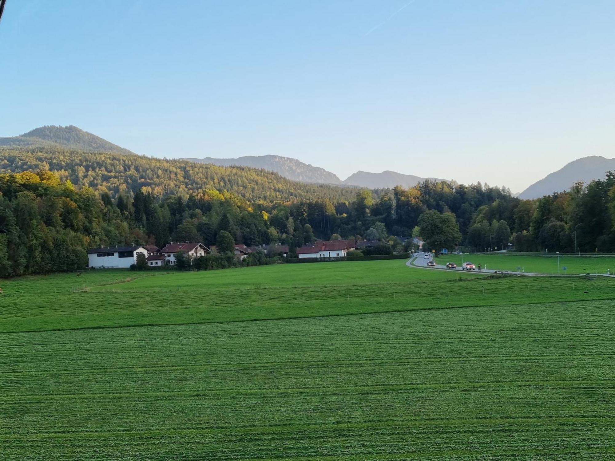 Ferienwohnungen Am Alpenrand Siegsdorf Exterior photo
